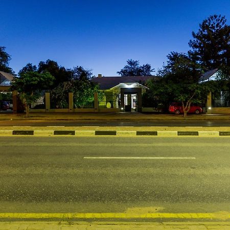 Village Boutique Hotel Otjiwarongo Eksteriør billede