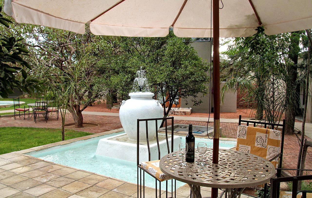 Village Boutique Hotel Otjiwarongo Eksteriør billede