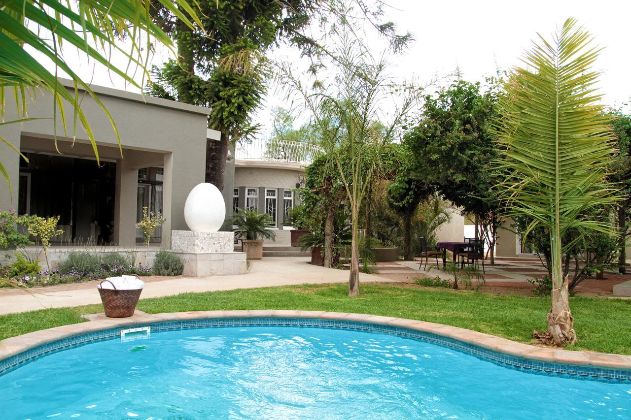Village Boutique Hotel Otjiwarongo Eksteriør billede