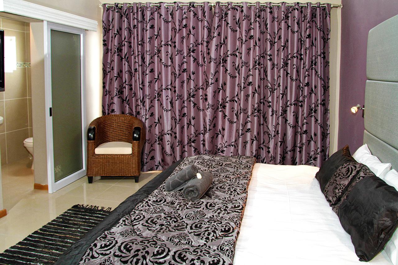 Village Boutique Hotel Otjiwarongo Eksteriør billede