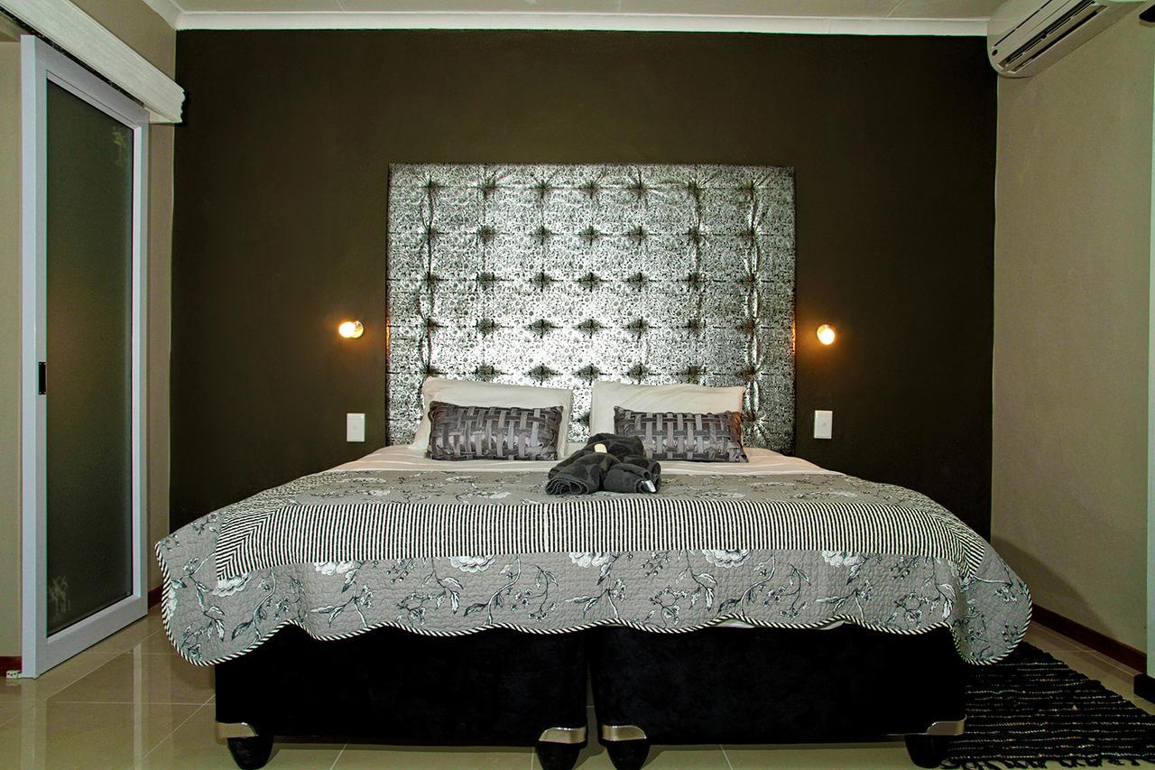 Village Boutique Hotel Otjiwarongo Eksteriør billede