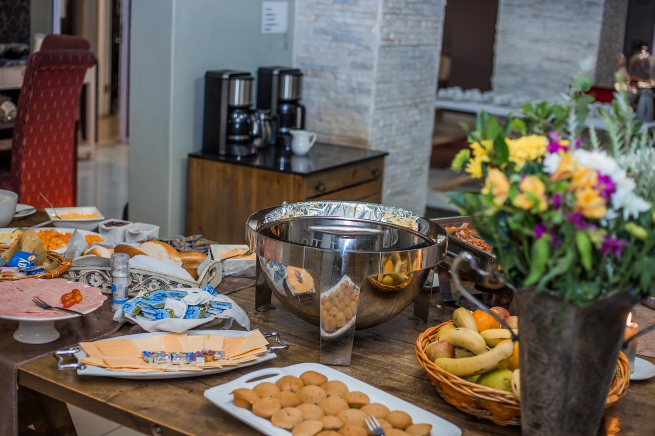Village Boutique Hotel Otjiwarongo Eksteriør billede