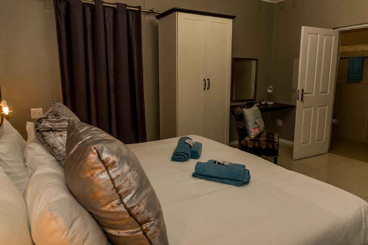 Village Boutique Hotel Otjiwarongo Eksteriør billede