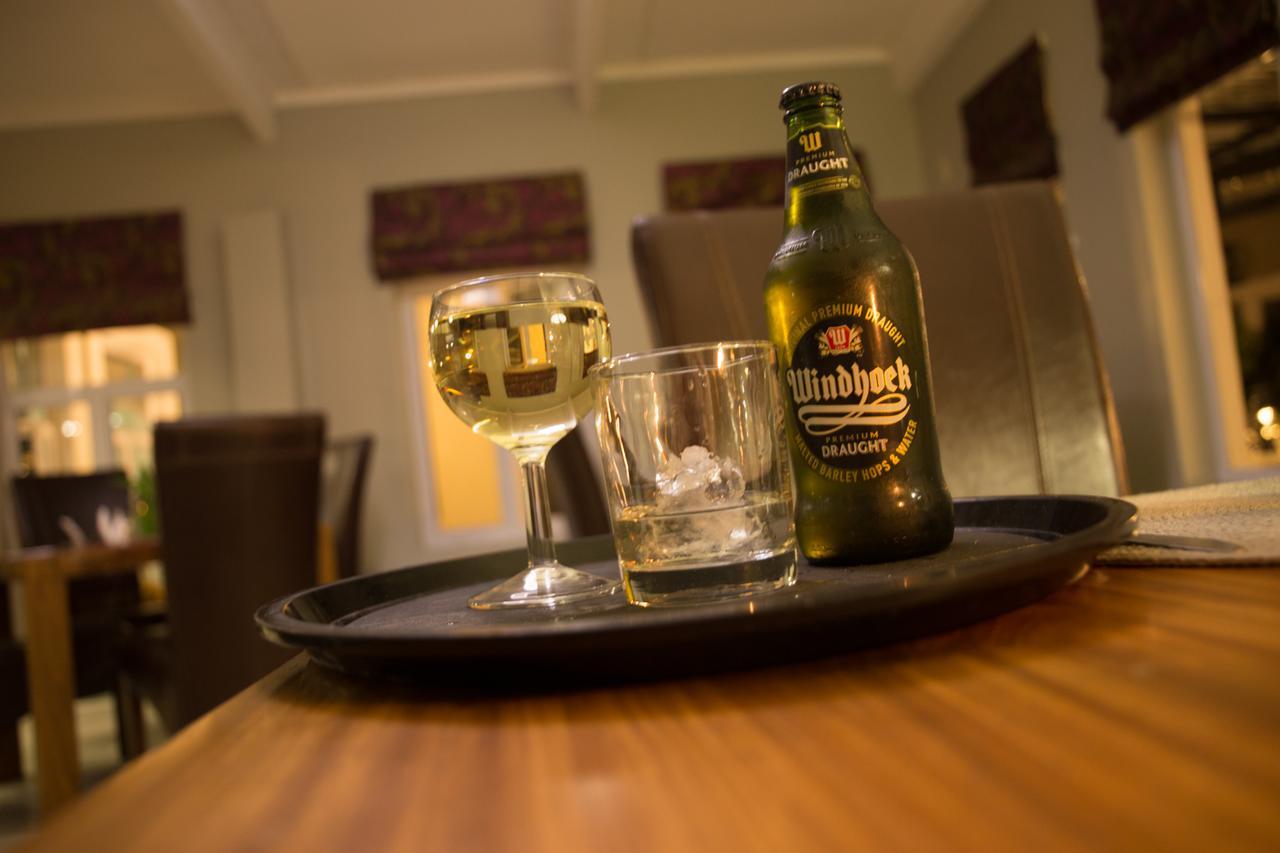Village Boutique Hotel Otjiwarongo Eksteriør billede