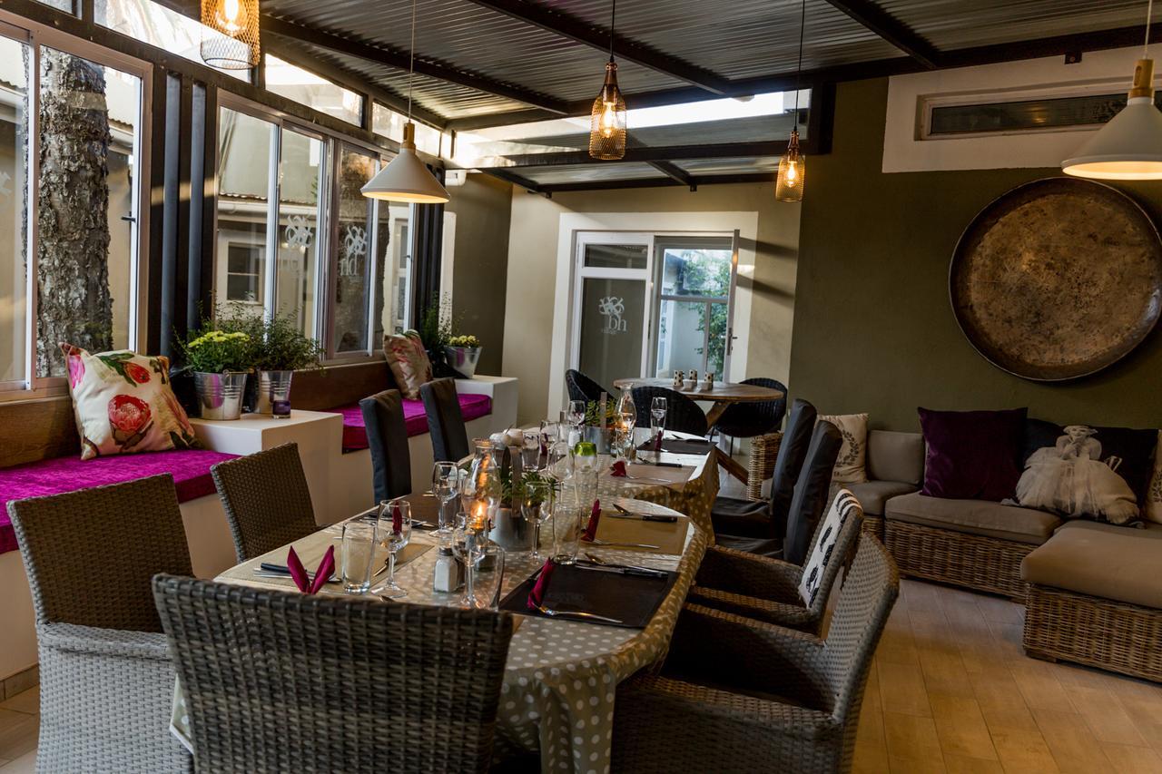 Village Boutique Hotel Otjiwarongo Eksteriør billede