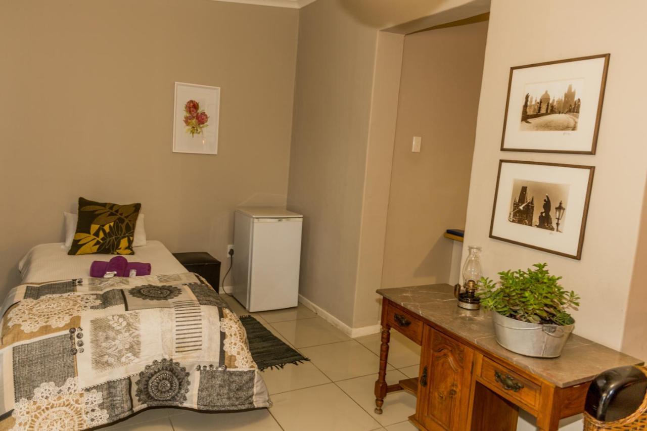 Village Boutique Hotel Otjiwarongo Eksteriør billede